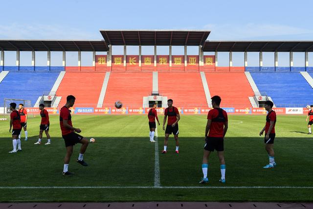 NBA杯淘汰赛迎火勇大战 黑马队领跑夺冠赔率